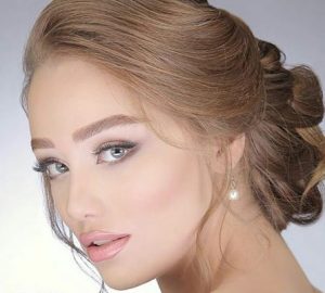 رنگ مو بلوند قهوه ای روشن